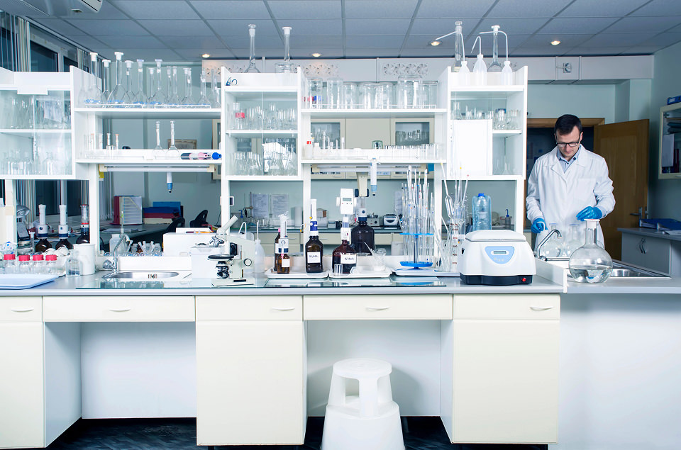 r&d chemical lab